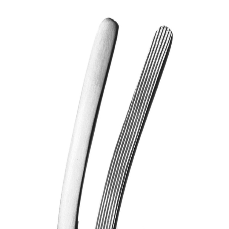 Зажим кишечный эластичный изогнутый для взрослых 235 мм