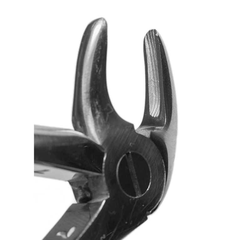 Щипцы №33А для удаления нижних корневых зубов (узкие губки)